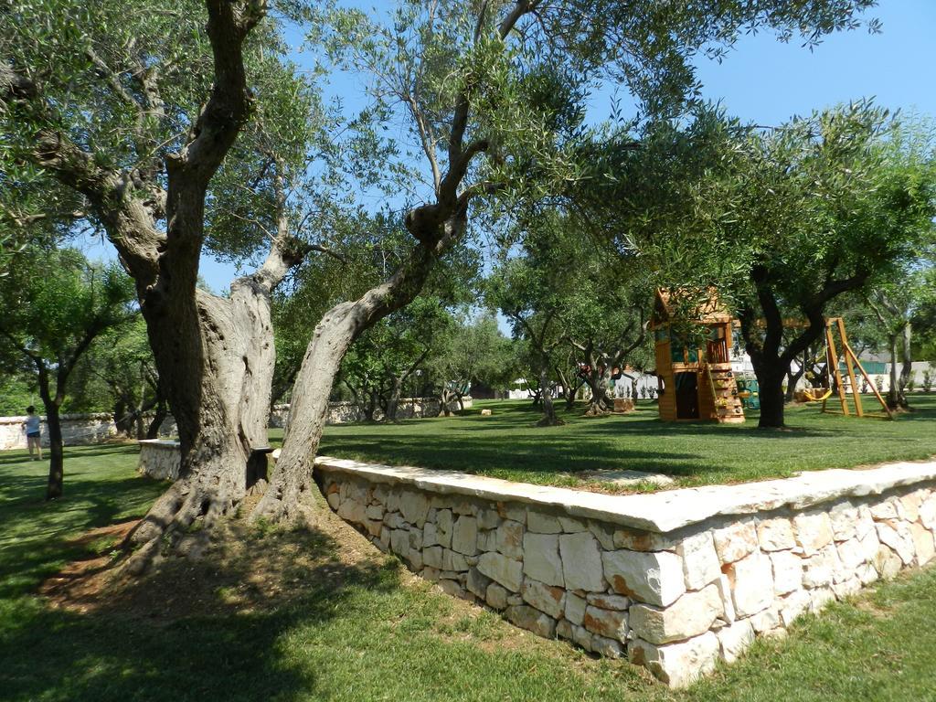 I Trulli Del Nonno Michele Guest House Alberobello Ngoại thất bức ảnh